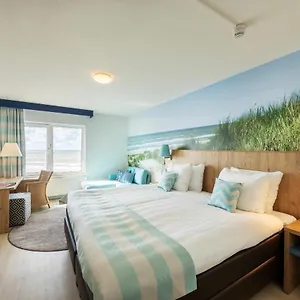 Beachhotel By Center Parcs Зандфорт